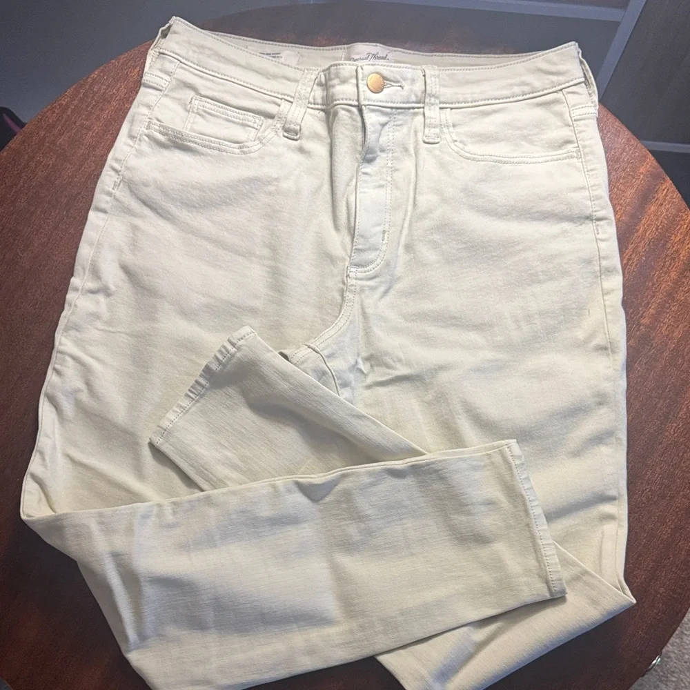 Universal Thread High Rise Cream Jeans - Picture 1 of 1